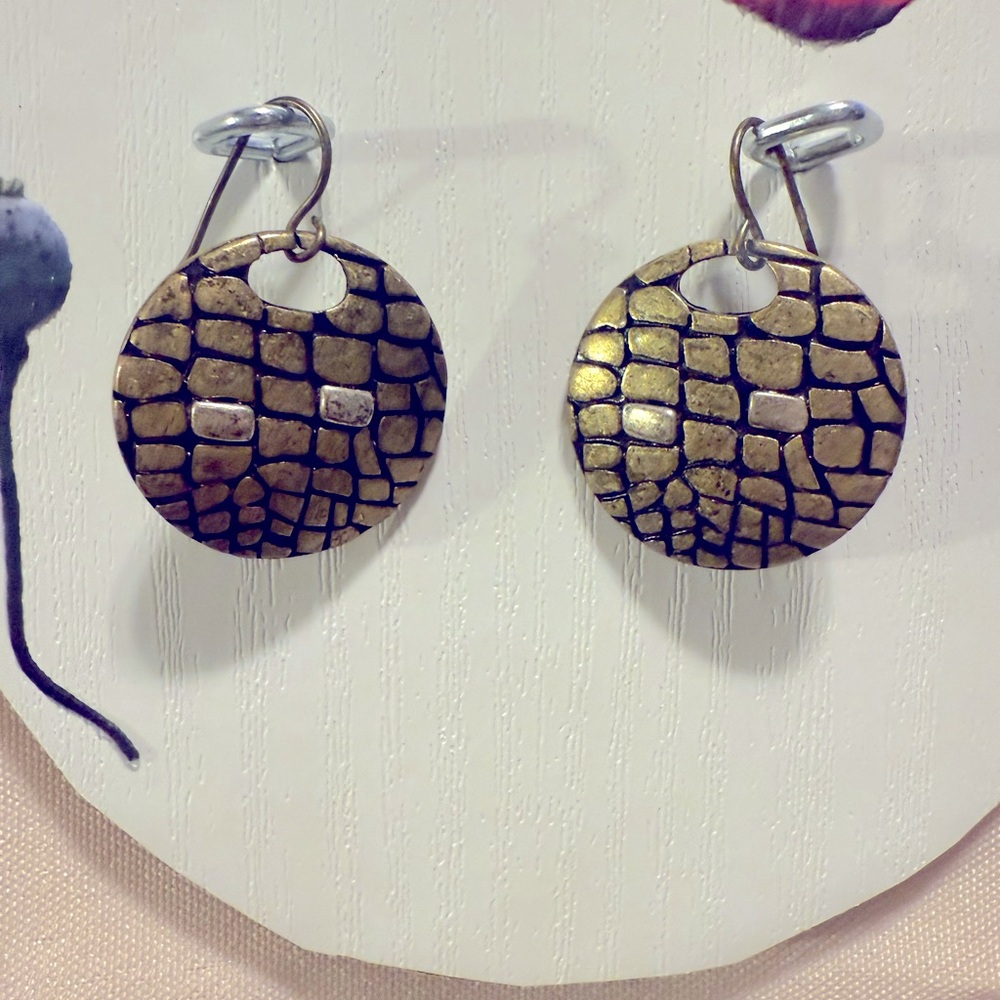 Chic Gold and Brown Patterned Earrings